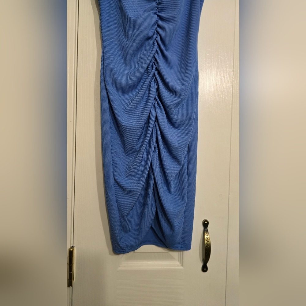 PrettyLittleThing Blue Ruched Bodycon Mini Dress Sleeveless Size 6 Night/club - Picture 5 of 9